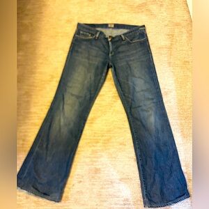 Vintage low-rise flared Goldsign Jeans- size 31